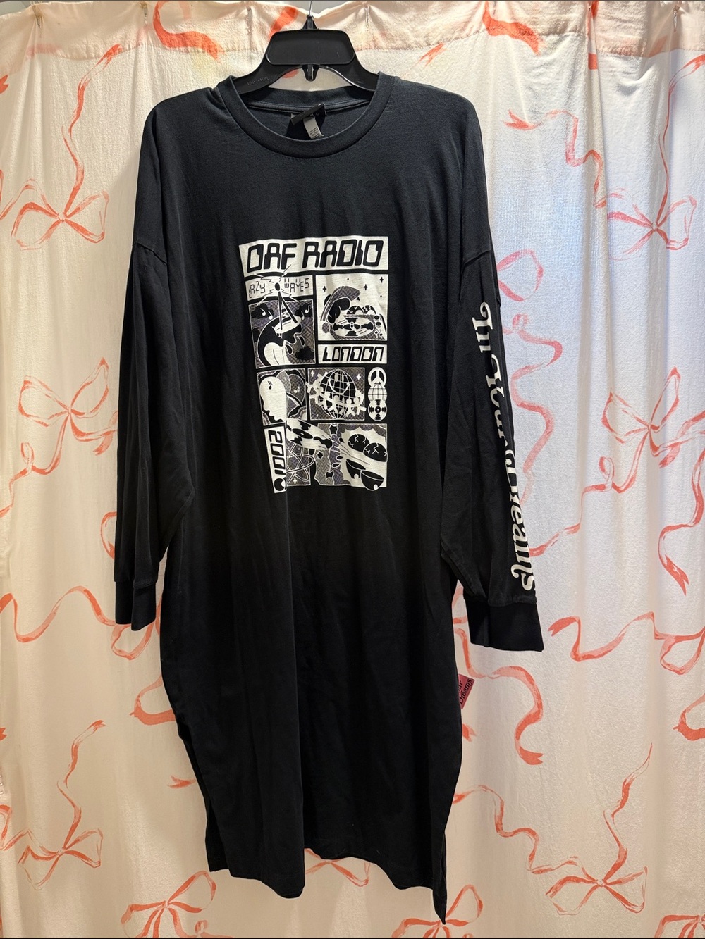 Lazy Oaf Black Graphic Long Sleeve Tee Dress size XL